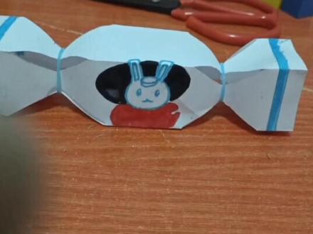 今天晚上,我,六年级的兔酱,要干一番大事!#还原动漫物件 #那年那兔那些事儿 #手工制作 #大白兔奶糖