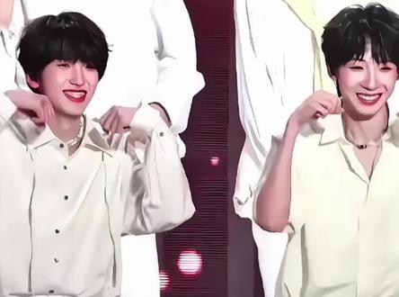 左奇函你俩官宣忘告诉我了是吗#左奇函 #杨博文 #奇文 #甜 #左奇函杨博文