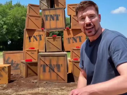 引爆炸药!#MrBeast野兽先生 #MrBeast #2026超能演贺岁大赏