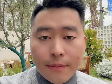 英伟达的供应商,还存在实控人变更的可能,他就是st得润#财经 #涨知识