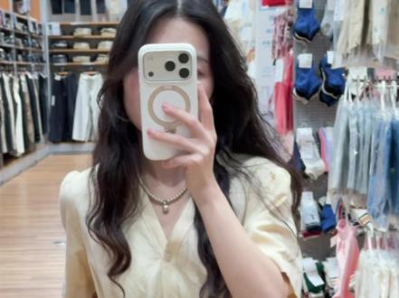 小个子也能驾驭的法式连衣裙#晒出我的清爽夏日ootd#春夏才是明媚穿搭的主场#法式风情连衣裙#出游穿搭看我的 #优衣库联名款