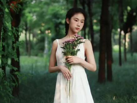电影感照片2.35:1的比例怎么调?
超详细的视频教程来啦!
#干货分享 #拍出电影感 #电影感 #构图技巧 #摄影教学