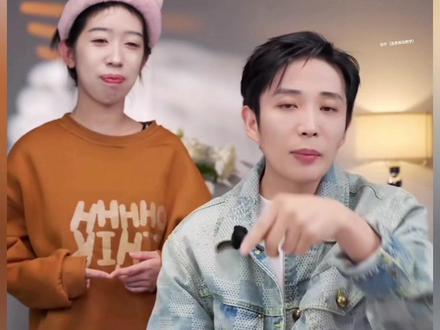 张宇老师直播间现场检查姥姥作业,宝宝们觉得姥姥有进步吗?#化妆师张宇#姥姥#检查作业