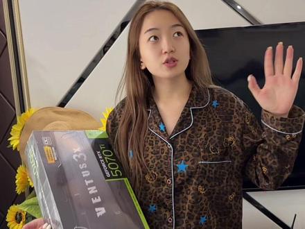 把这是个撒 5070的 看不懂 真的看不懂 她已经给我夸了一早上了 真的#5070ti