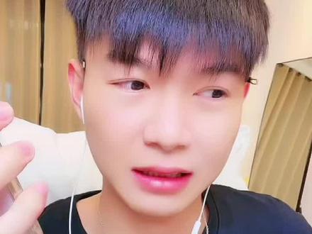 登高望远,不是为了被整个世界看到,而是为了看到你@刘婷✨ @斌少✨ @DOU+小助手 @DOU+上热门 #直播录屏分享 #承蒙你出现够我喜欢一辈子 #5201314💖 #小毒街拍✨869