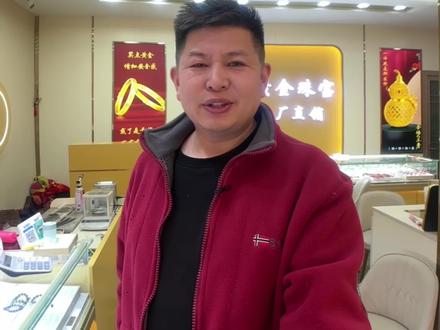 今天的白银,把人给搞疯了……#西峡点哥#西峡点哥黄金珠宝