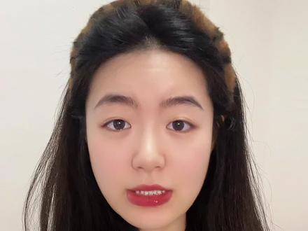 人和人还是淡淡的好 就可以不期待不在意不要求不离开 #情感共鸣 #夏夜最后的烟火