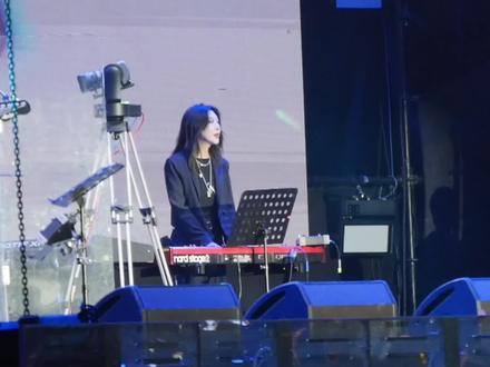 #李荣浩 #键盘手 #黄歆婷 这个姐姐好帅,我好喜欢