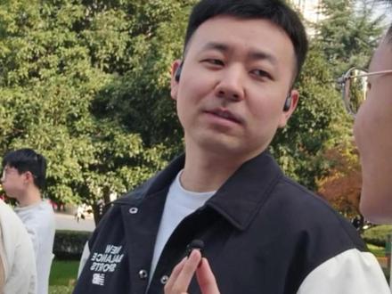 985胸外科博士硕升博宝贵经验 胸外科博士有哪些宝贵经验,硕士神外,博士胸外,专硕升博有哪些经验?
就业形势如何?听听学长怎么说!
感谢学长接受采访,祝前程似锦!#博士 #临床医学 #就业