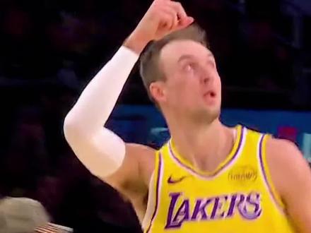 湖人终于又有自己想要的外线射手了 #湖人 #肯纳德 #勇士 #詹姆斯 #里弗斯