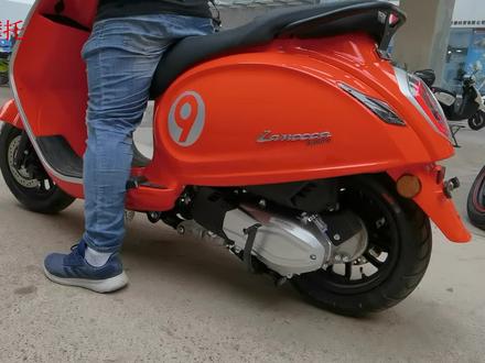 布雷斯通蓝卡150踏板,水冷发动机脉冲启动,配置挺高