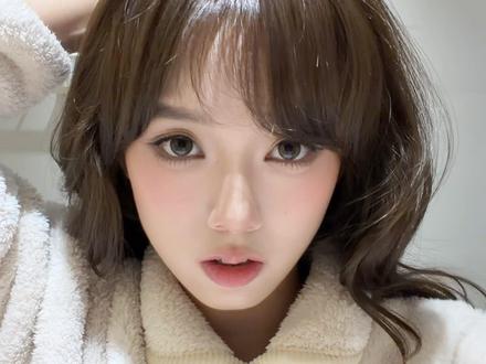 蓬松高马尾💭又韩又元气!新手也能学会! #韩妆 #发型 #发型教程 #高马尾 #蓬松马尾扎法