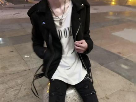 你总是有认识不完的男人 用不完的情 #amiri #高街