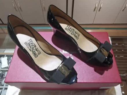 菲拉格慕蝴蝶结鱼嘴鞋真假鉴定@抖音小助手 #菲拉格慕 #菲拉格慕鞋真假鉴定 #菲拉格慕鞋 #靖江富玩表