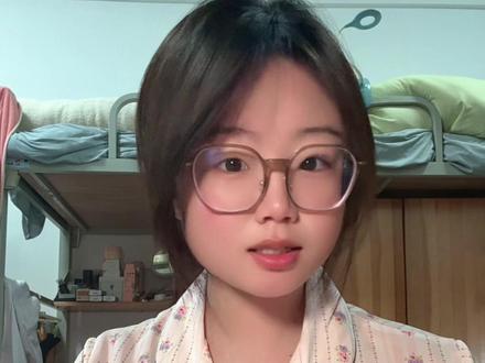 让我看看谁在大学水课不是睡觉就是玩手机?#大学生 #大学避坑指南 #大学生信息差 #大学生学习资料分享 #大学生应该具备哪些技能