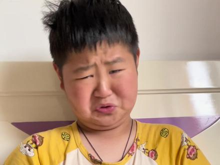 关于吃姐姐的瓜,然后把自己气哭的这件事…#弟弟 #抖音小助手