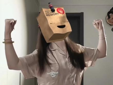 不是我 是张美玲~ #燃烧我的紫薯精 #郭杰尼摇 #周小闹 #紫薯精有自己的单曲了 #紫薯精 ( yc@郭杰尼(学舞找我) )