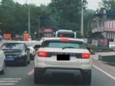 仁寿至富加已规划G351县城至富加段项目,适时启动开工建设。