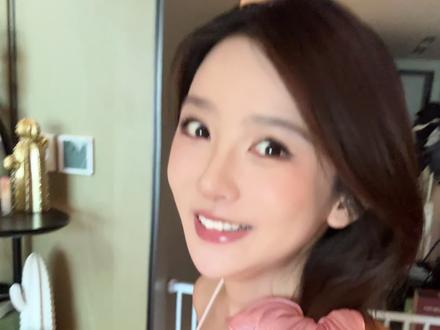 人有时候不能吃太饱 #桃子味 #骑鸵鸟 #车险