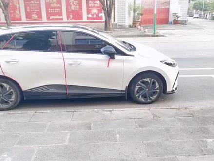 忘记带钥匙怎么办?哥来教你如何没有钥匙把MG4开走。#MG4EV车内好物#MG4EV
@抠抠 @上汽名爵汽车 #mg4ev车内好物