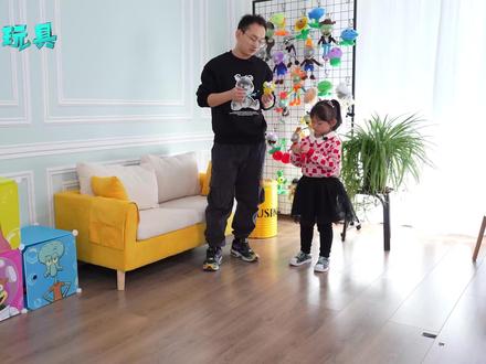 小志被欣欣变身成的大魔王整蛊 原来是一场梦 心奇爆龙战车