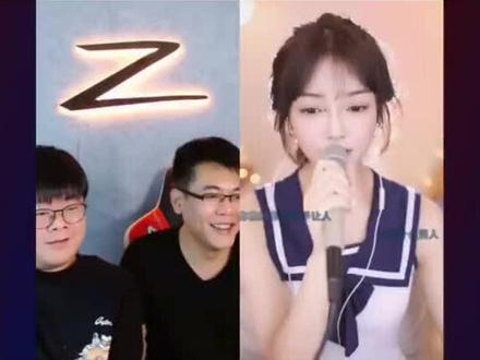 小智与慕诗琪连麦,深情演唱《算什么男人》致敬曾经。#小智直播日常 #小智