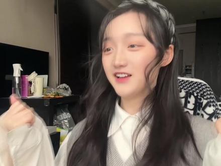 大学生备考四六级现状….啥也不说了 我总会爱你的老己!
#爱你老己改编挑战 #四六级 #大学生 #考试 #演绎