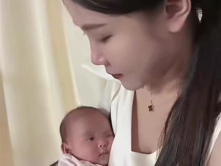 一直在清评,我们要发文字,不要句号 不要表情