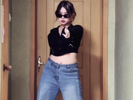 闺蜜们来跳这个 #复仇摇 #顺口溜教程 #抖音热门舞蹈计划 #舞蹈挑战 #一学就会系列 yc@开心小锦LI🫧(备考版)