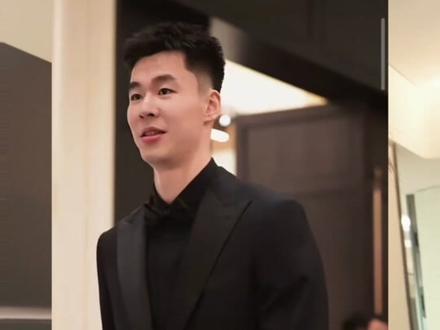 一手好牌打个稀烂!#郭昊文 #cba #cba全明星周末 #篮球