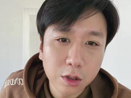 你说你三天没吃上燕窝了!#闫学晶 #董姐 #闫学晶哭穷 #贫穷 #哭穷