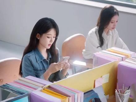 不焦虑了!杨紫的“反内卷”秘诀:每天偷10分钟来浇花。