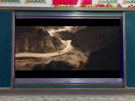 来自班主任超有创意的开学第一课,仪式感满满!
2026开学第一课,开学收心课
#老师 #班主任 #开学第一课 #开学第一课ppt #校园生活