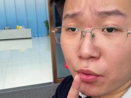 我敢说我是02年为数不多拥有2万多平公司的老板#小老虎传媒 #传媒公司 #初创公司