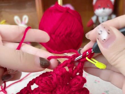 芙蓉花流苏护耳帽教程二 #爱生活爱钩织爱分享 #创作者中心 #创作灵感 #手工编织零基础教学 #钩织帽子教程