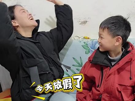 祥儿给听障妈妈分享学校开家长会讲的内容#放假了 #母子日常 #家庭教育