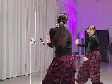 《还爱着你》0.8倍慢速完整口令分解,原创欢子老师教学演示#还爱着你 #保姆教程 #背面慢动作分解 #慢动作口令分解 #一学就会系列