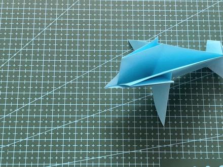 小海豚🐬,表演空中翻滚,简单动态折纸教程 #折纸教程 #手工折纸 #折纸 #手工折纸教程 #折纸玩具 #幼儿手工折纸 #折纸控 #动态折纸 #教育 #亲子