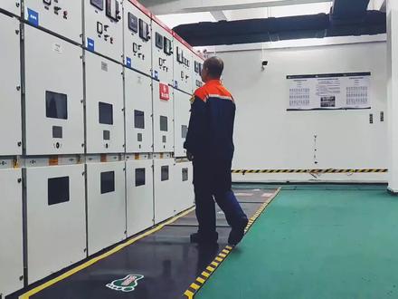 高压配电柜上的保护压板有什么作用 #电气 #电工 #高低压成套设备