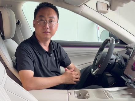 小米汽车前后摄像头清洗,如果摄像头脏了,我们可以在车上就能清洗不用再下车去擦了,非常的方便!#小米汽车 #清洗摄像头 #小米su7 #小米yu7 #我和我的小米汽车