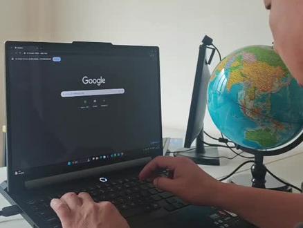 《今日工作》
与深仔(Deepseek)紧密配合!
✅ 完成环境搭建,安装核心工具:
1. Google Chrome 浏览器
2. Node.js v24.14.1 版本
3. NPM 11.11.0
4. VS Code 最新版
5. Git 2.53.0(Windows版)
为咱们的AI程序开发,备好全套“笔和纸”!
#轻资产创业 #AI共创 #搞副业
