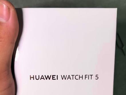 华为watch fit5刚到手给大家开个箱#华为智能手表推荐 #华为watchfit5 #华为电子产品开箱 #智能手表推荐 #开箱视频