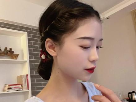 简单百搭发型分享啦啦啦赶紧学起来吧,跳舞日常都合适呃#网红编发 #舞蹈服