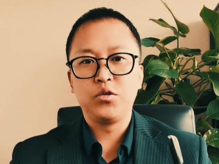 #纳斯达克 #资本市场 #金融小知识 #企业老板 #商业头脑 兄弟们,我教你们如何开一个美元账户!