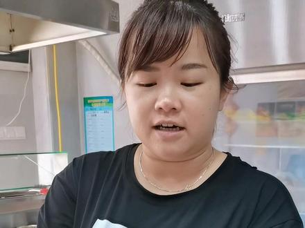 在三医院这里体检 ,办健康证还是免费的,省了好几十块大洋呢#记录真实生活 #餐饮行业的女人 #同城美食 #想吃的来吧 #烧烤 😄