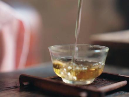 #安徽的城市里藏着调色盘 三色入皖,一镜成诗。亳州暮色浸染巷陌,魏武故里青砖呢喃着千年谶语。用#华为Pura80 系列XMAGE个性色卡定格安徽之美!#Pura色卡共创计划 #皖美夏日