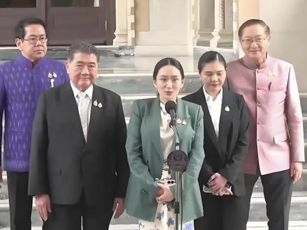 佩通坦被停职后首度发声:向民众致歉,一切都是为了国家