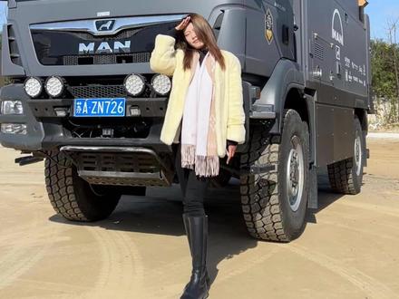 德国曼四驱重卡房车 颜值顶 配置高 价格打骨折#房车#四驱重卡房车 #德国曼 #二手房车