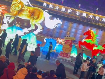 宜宾5000架无人机超级空中表演秀太震撼了!永远相信央妈的审美#总台春晚宜宾分会场#跟着春晚游宜宾#用春晚的方式打开宜宾#无人机表演