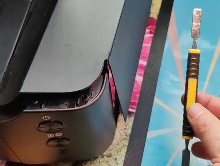 佳能iP8780 A3打印机外壳的拆卸方法